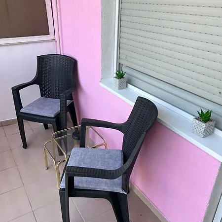 Grbavica With Parking